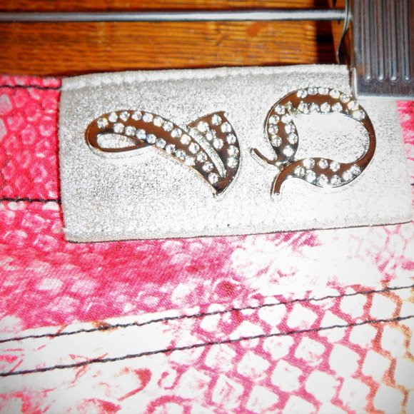 This is it! *** V.O. JEANS ***Stretchy!  Waist 32 Inches - Picture 3 of 5